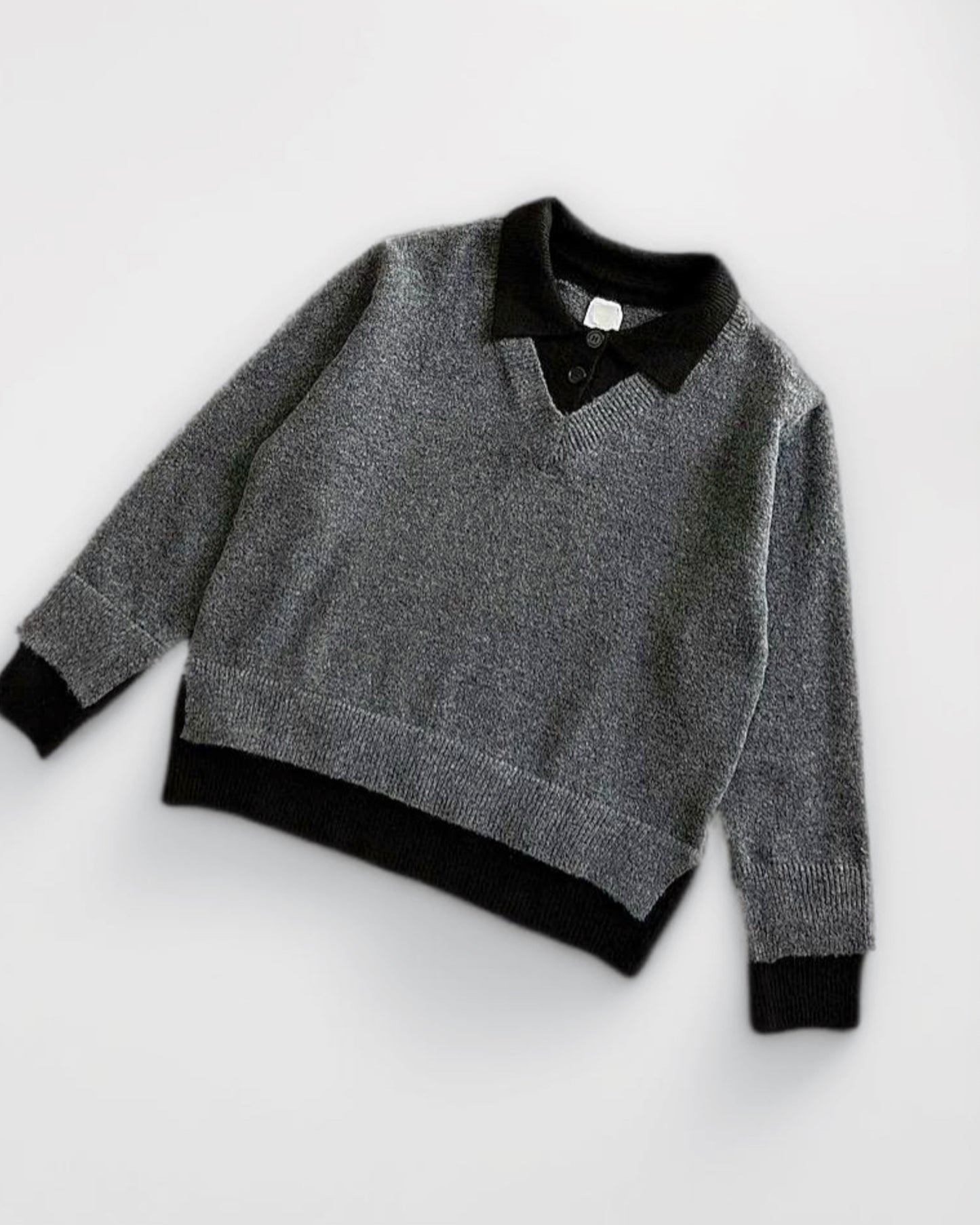 【翻領撞色毛衣，老錢鈕扣款】222